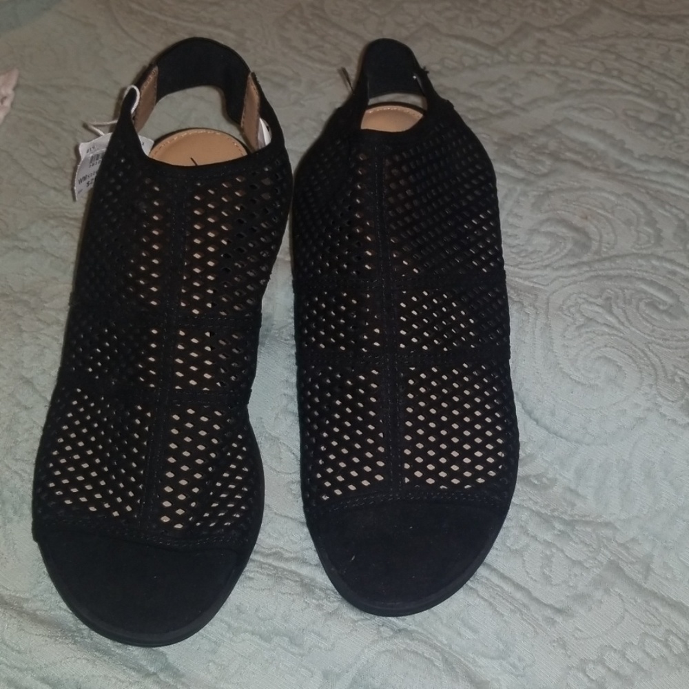 American eagle shoes by payless